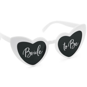 Heart-shaped glasses with ''Bride to Be'' inscription, white