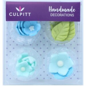 Edible decoration - Light blue flowers and leaves